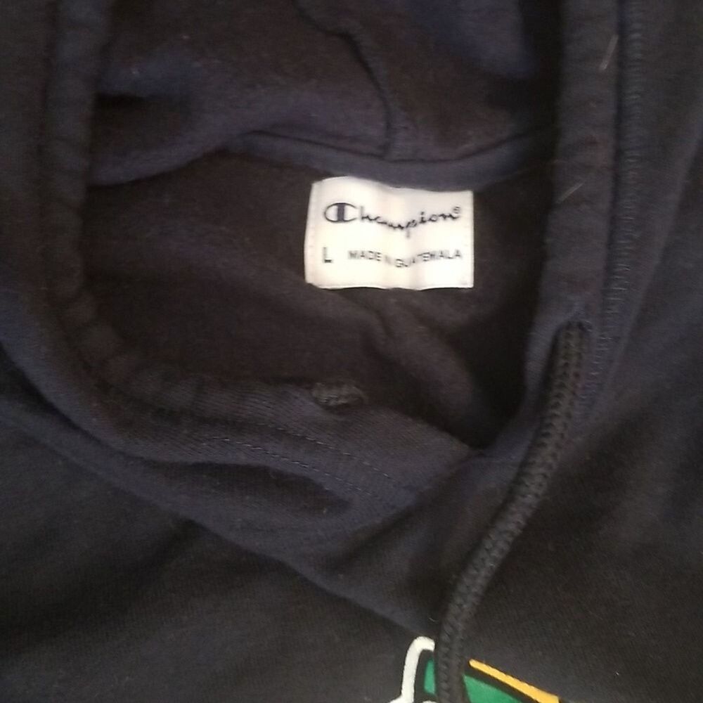 Notre Dame Fighting Irish Champion Hoodie Navy Blue Pullover Men's L SLIM FIT - Picture 2 of 5